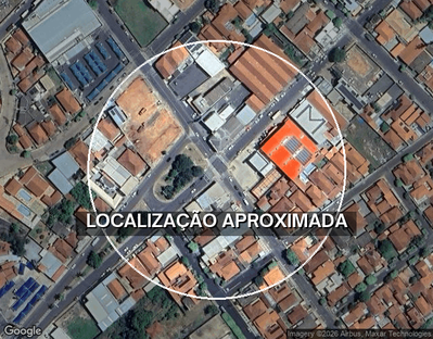 Casa com 2 quartos, garagem e quintal em Penápolis