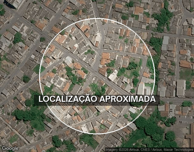 Casa com Lote de 250m² no Centro de Cláudio/MG