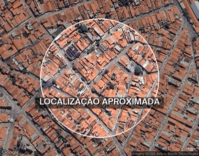 Casa Ocupada com 107m² de Área Construída