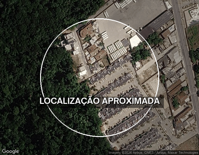 Casa com 2 quartos e vaga em Maceió
