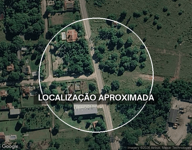 Casa com 2 quartos e 2 banheiros em condomínio