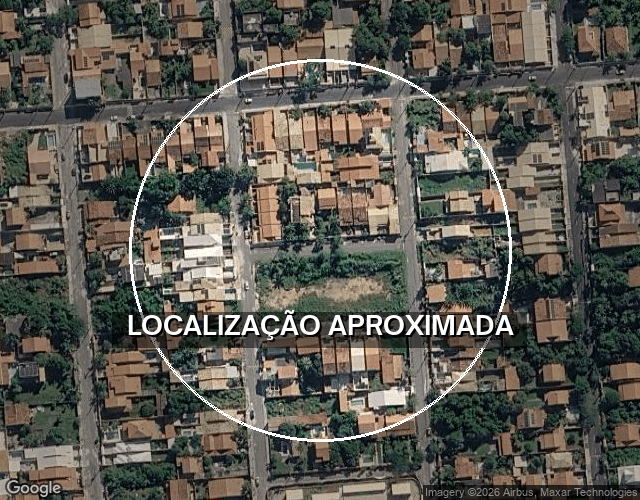 Lote em Jardim Interlagos com 432m²