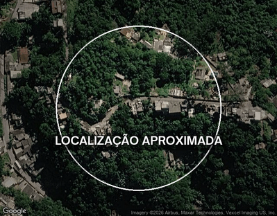 Terreno com 3 Edificações, 130m², Ótima Oportunidade