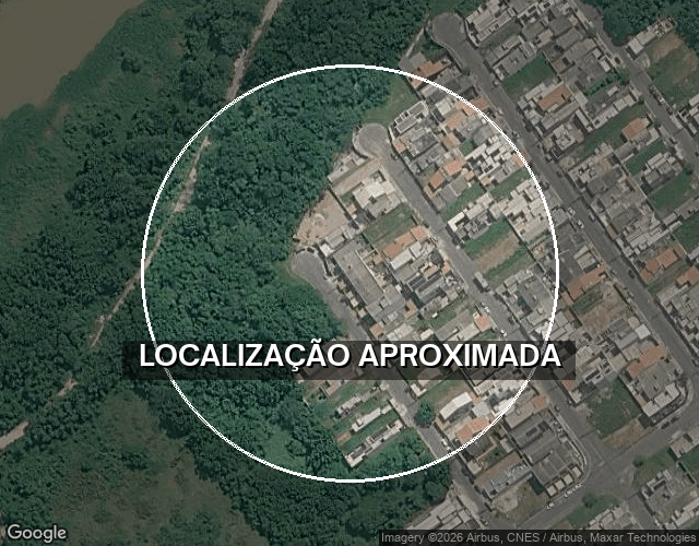 Salão comercial inacabado 77,84m², 4 banheiros e 1 vaga