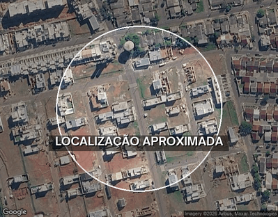 Terreno de 180 m² com casa em construção