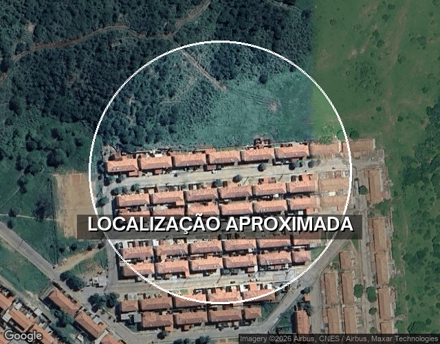 Terreno de 240 m² em loteamento residencial