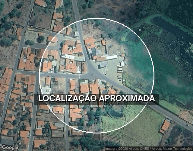 Casa de 70 m² em terreno urbano com benfeitoria