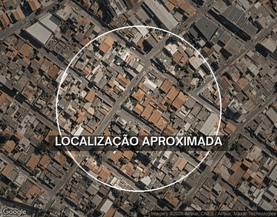 Casa com 2 quartos, 1 banheiro e garagem coberta