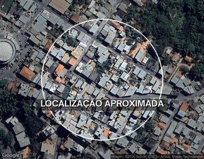 2 Casas Residenciais com 6 Quartos e 4 Banheiros