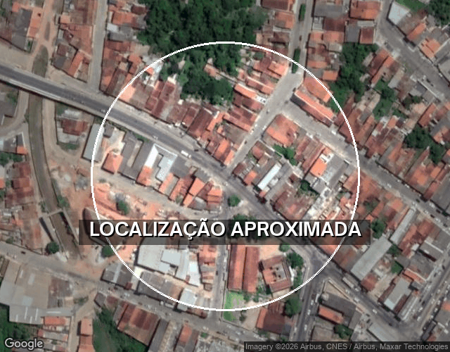 Casa ocupada com 40,5 m² de área privativa