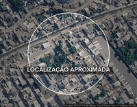 Casa ocupada com 98 m² de área construída