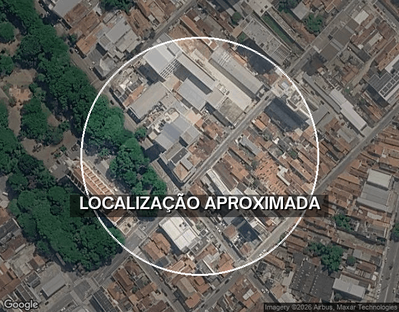 Casa ocupada com 98 m² construída