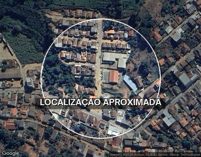Área rural de 1.037.520 m² com casas e cultivo